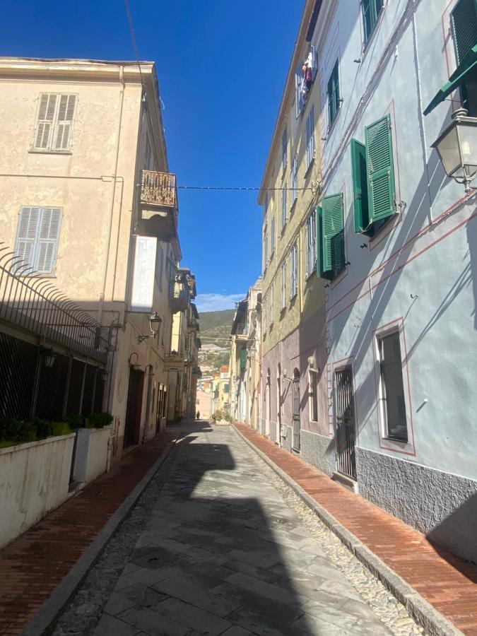 Ferienwohnung Casa Di Vavi Ospedaletti Exterior foto